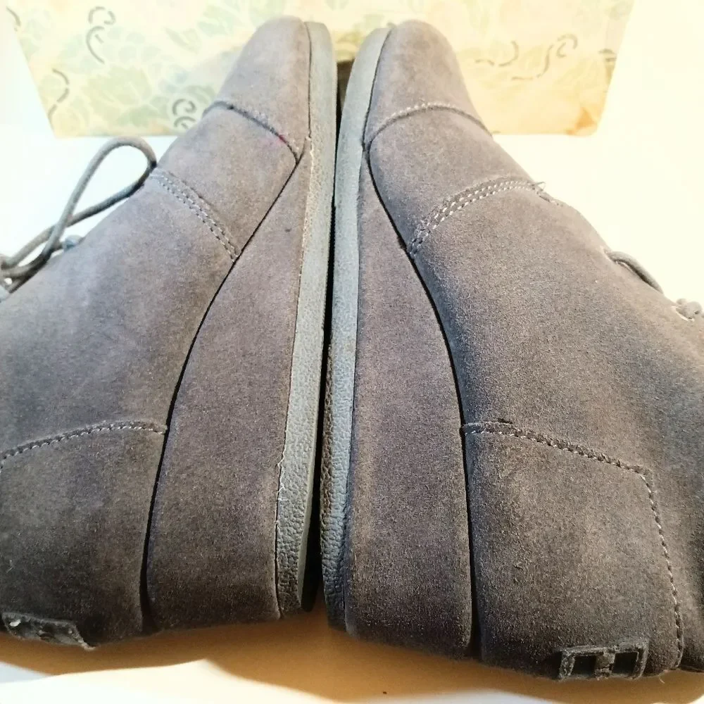 Toms Grey Suede Desert Wedge Bootie sz 4.5